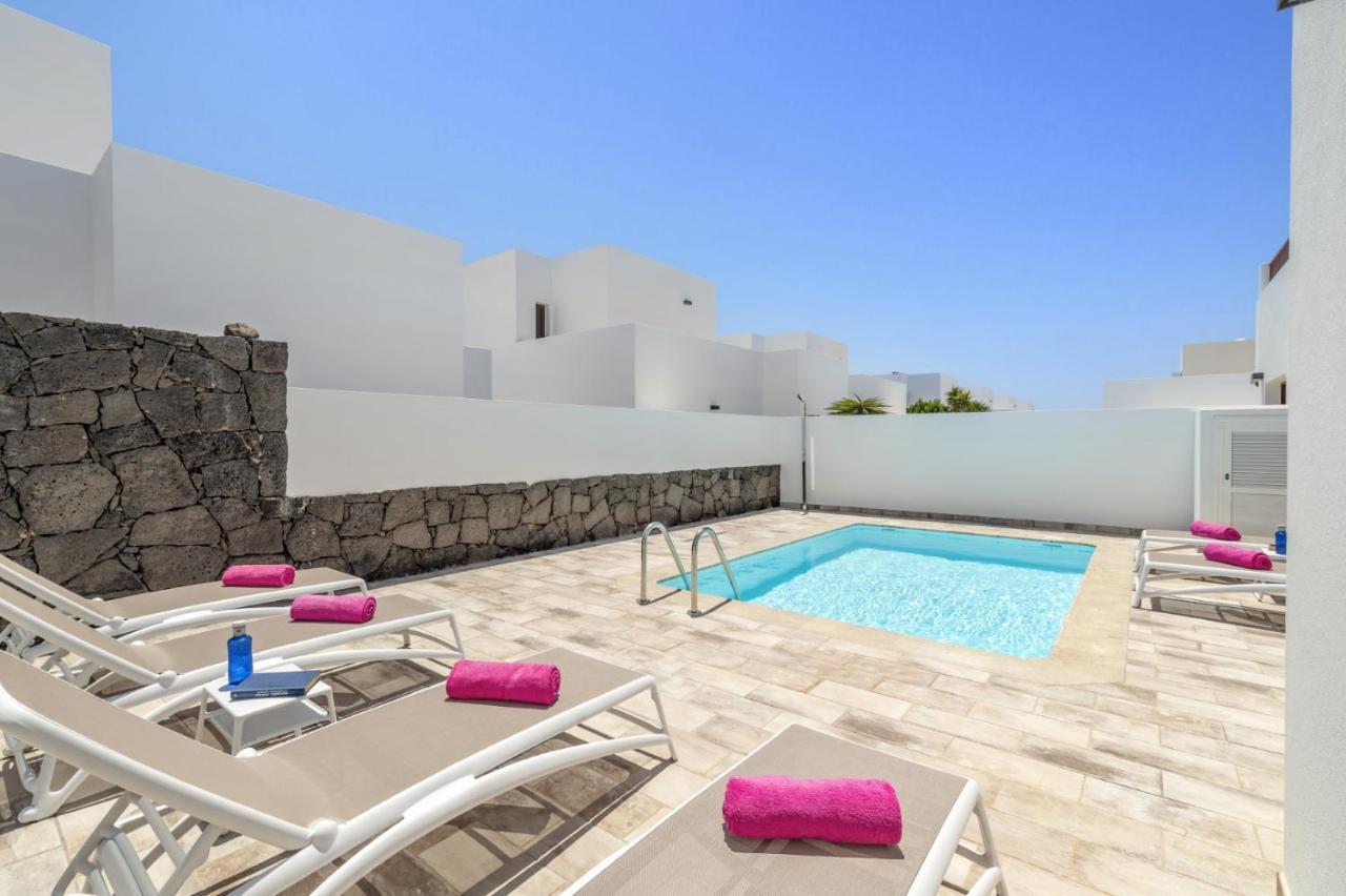 Villa Alicia By Villa Plus بلايا بلانكا المظهر الخارجي الصورة
