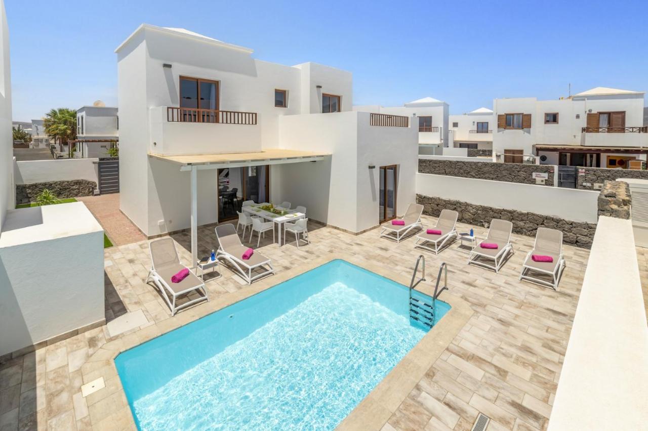 Villa Alicia By Villa Plus بلايا بلانكا المظهر الخارجي الصورة