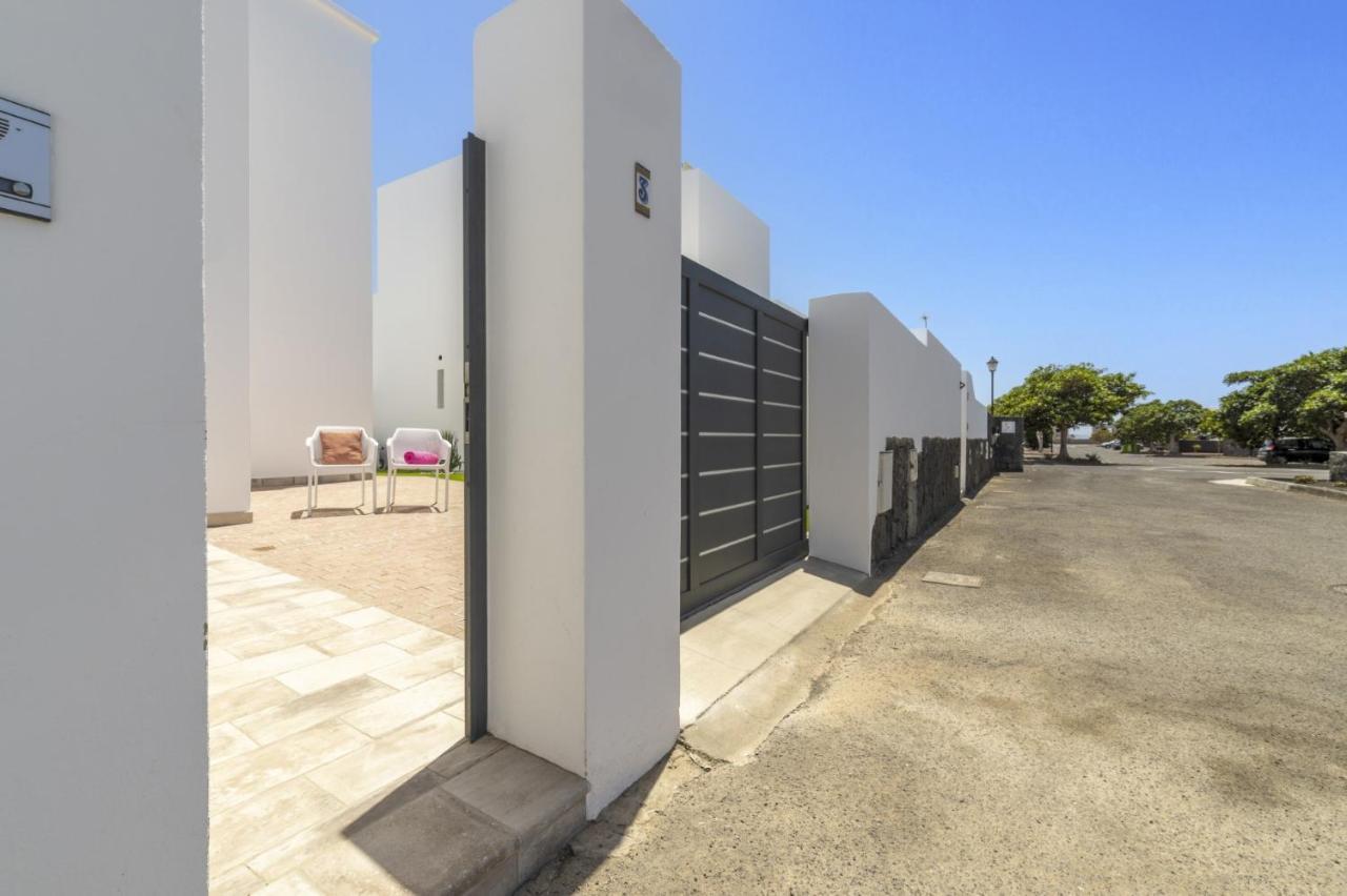 Villa Alicia By Villa Plus بلايا بلانكا المظهر الخارجي الصورة